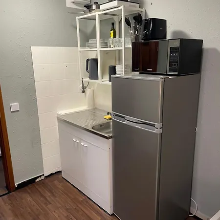 Modernes Business- Und Travel Apartment In Top Lage * Bonn