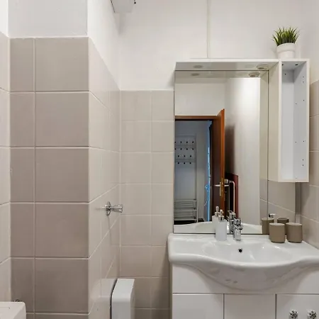 Exklusiv Kueche Office Streaming Minibar 6311 Appartement Bonn
