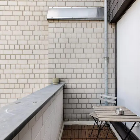 Apartman Exklusiv Kueche Office Streaming Minibar 6311 Bonn